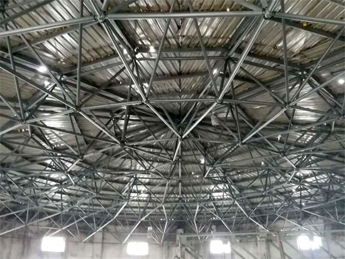 当阳洗煤厂蓄水池网架